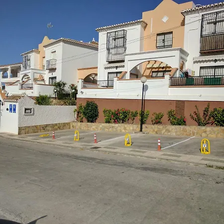 Luna De Nerja